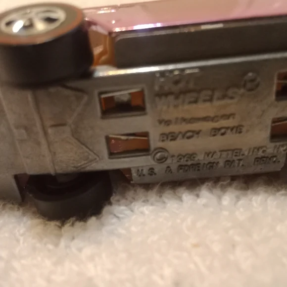 Vintage & Newer Hot Wheels Beach Bomb lot X 4!!!🔥🔥🔥🔥🔥 - Picture 4 of 13
